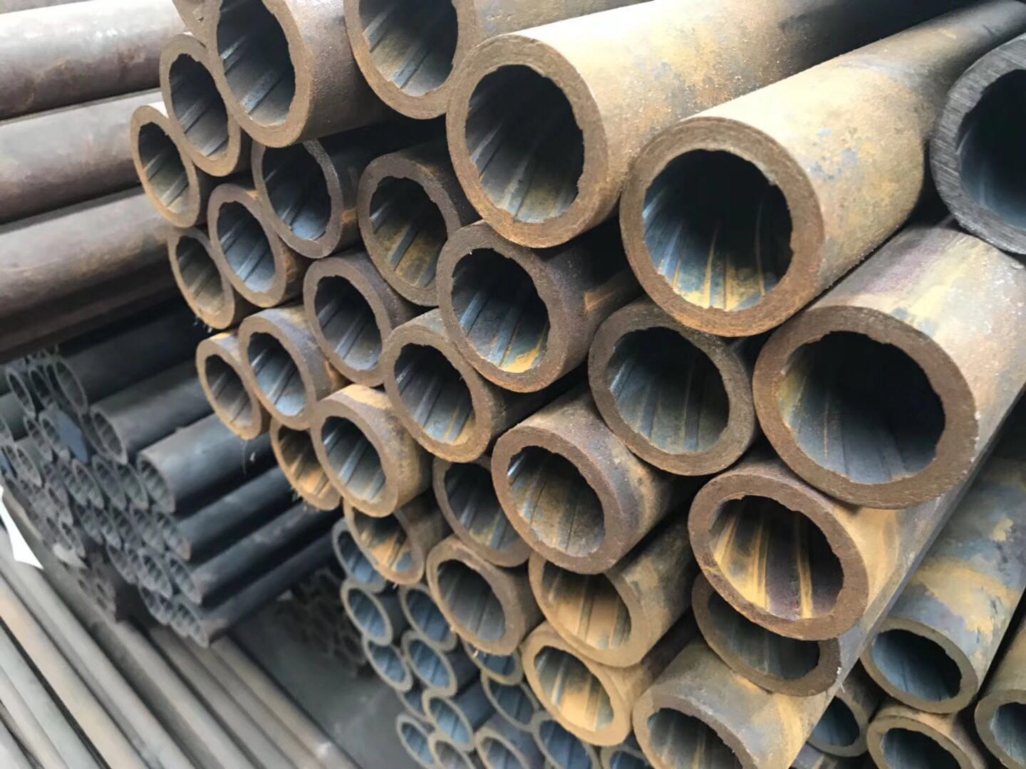 內(nèi)螺紋管:SA-210C/A1、SA-213T2