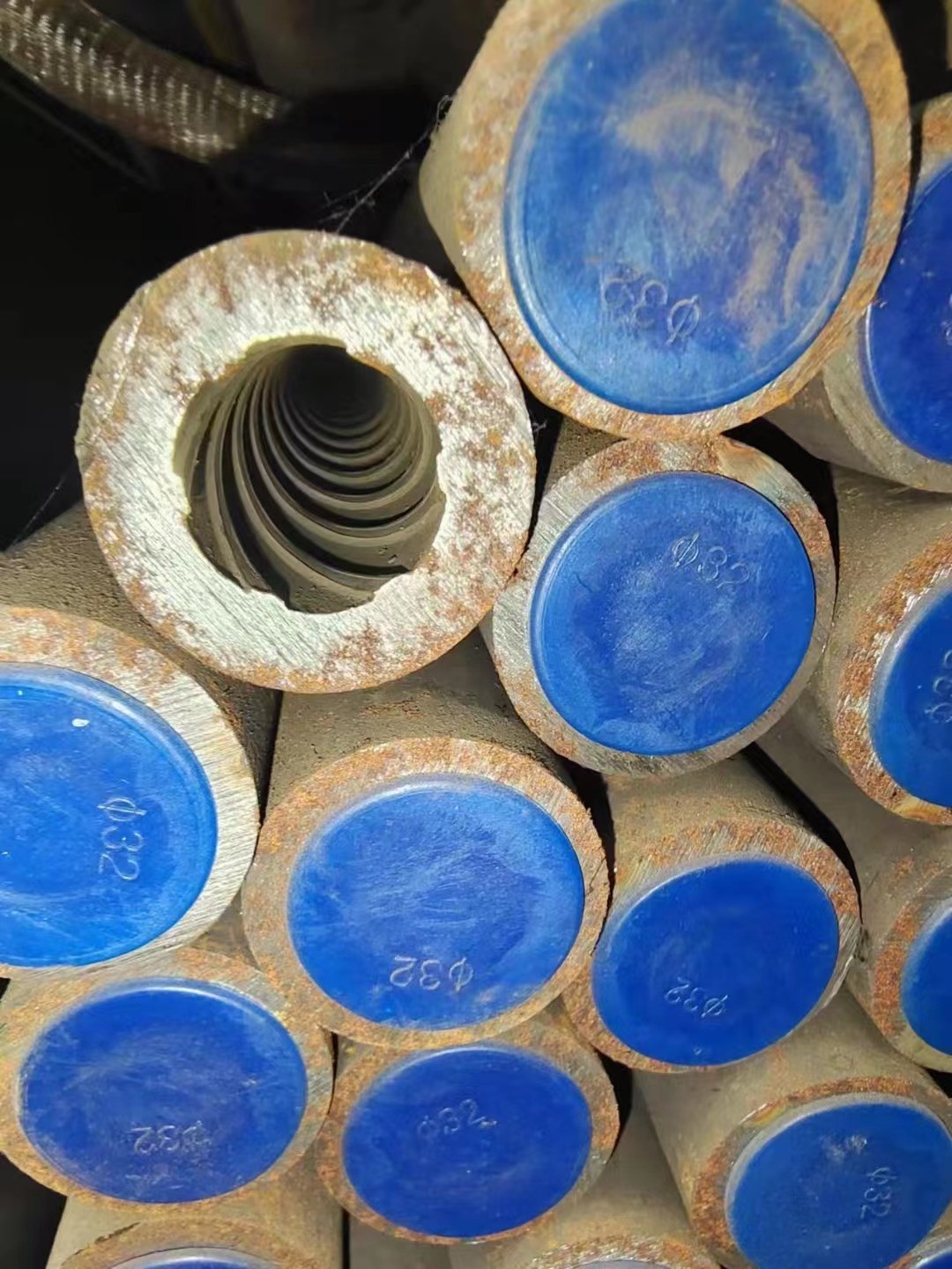 42M112\SA-210C\內(nèi)螺紋\鋼管尺寸Φ63.5×7.5，單根長度＞6m