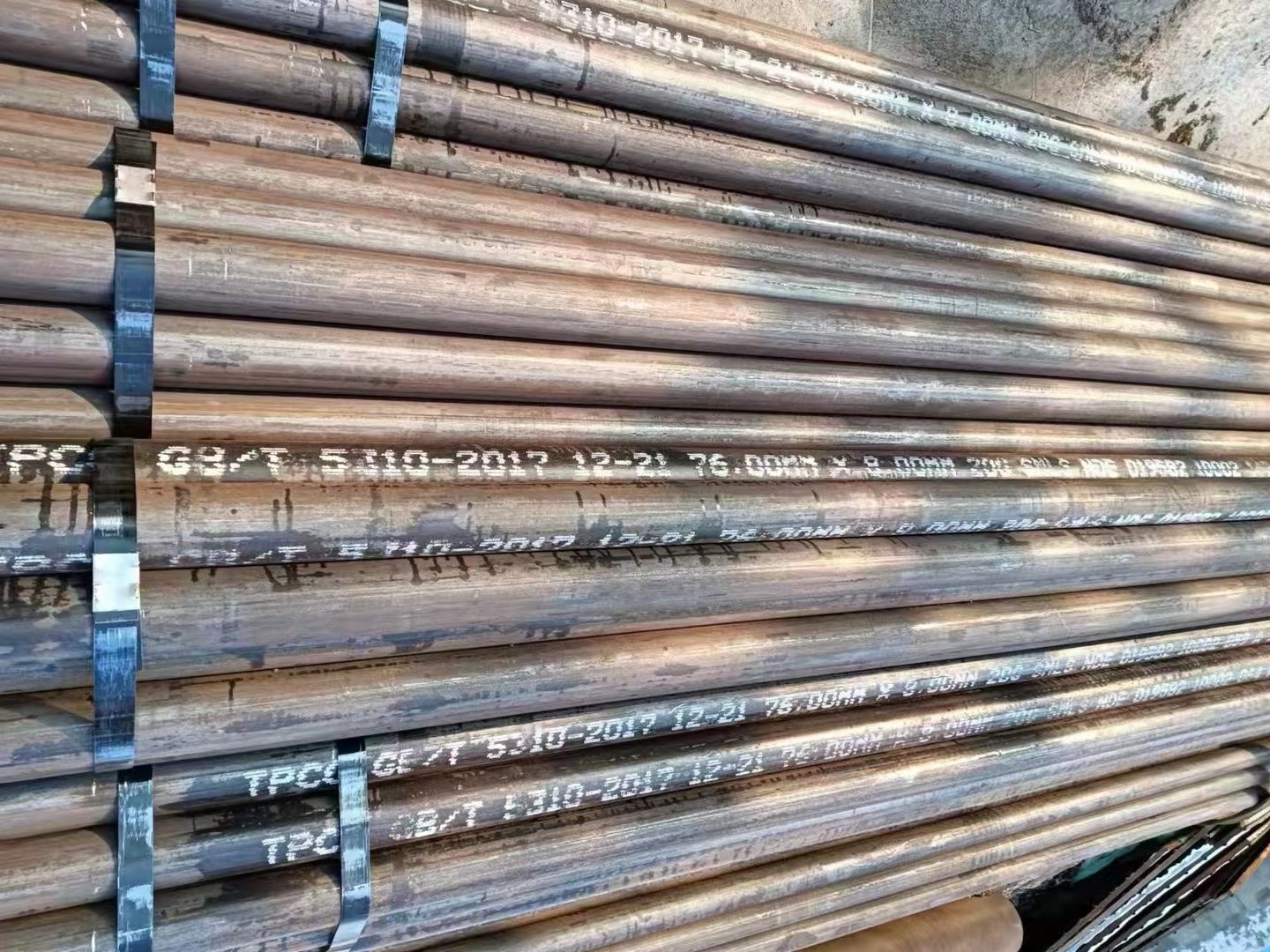 國際標(biāo)準(zhǔn)鍋爐管\45\10.5\SA213TP347HFG